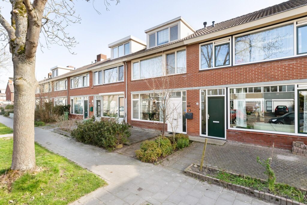 Amstelstraat 32